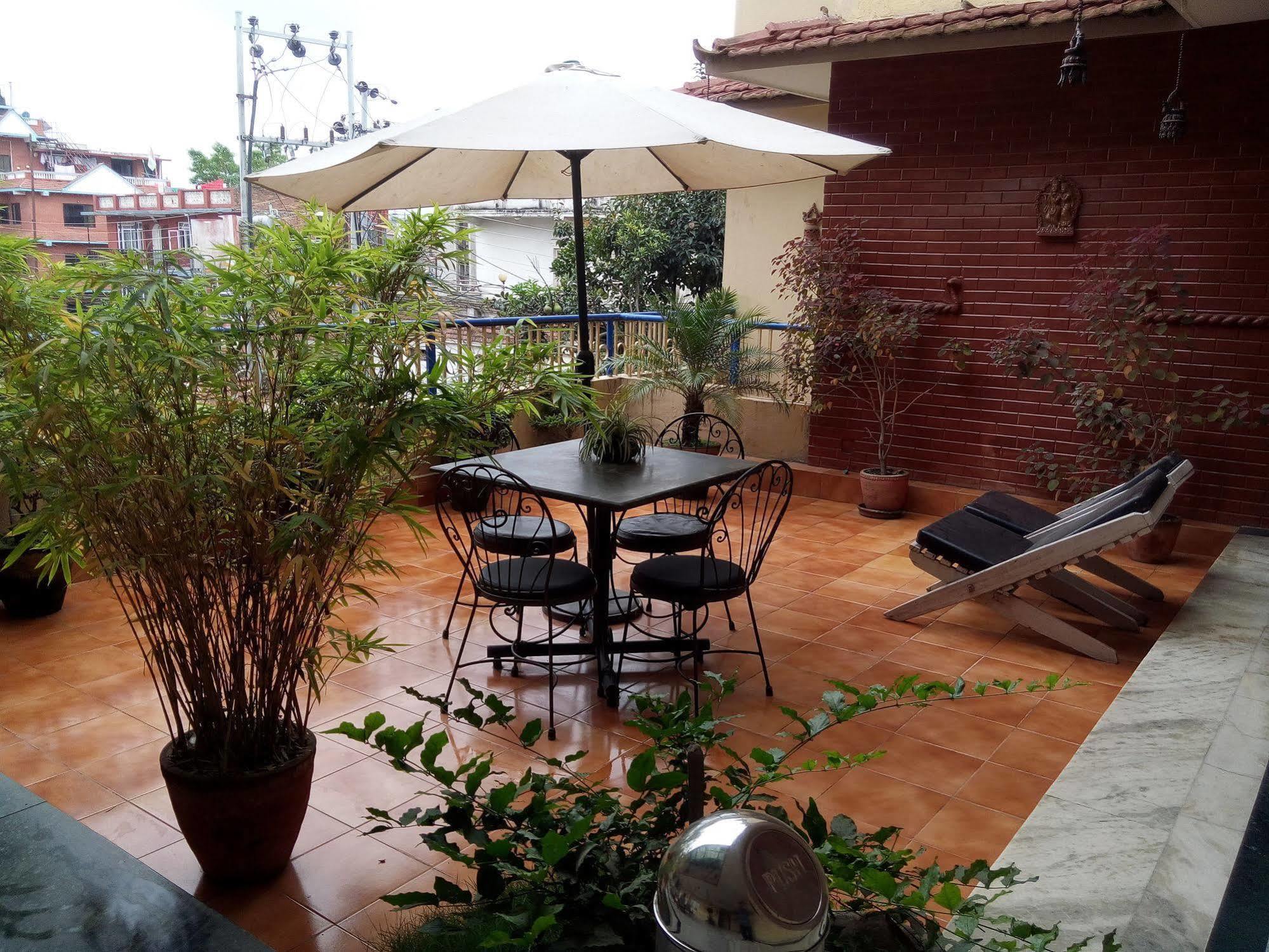 Amar Hotel Kathmandu Luaran gambar